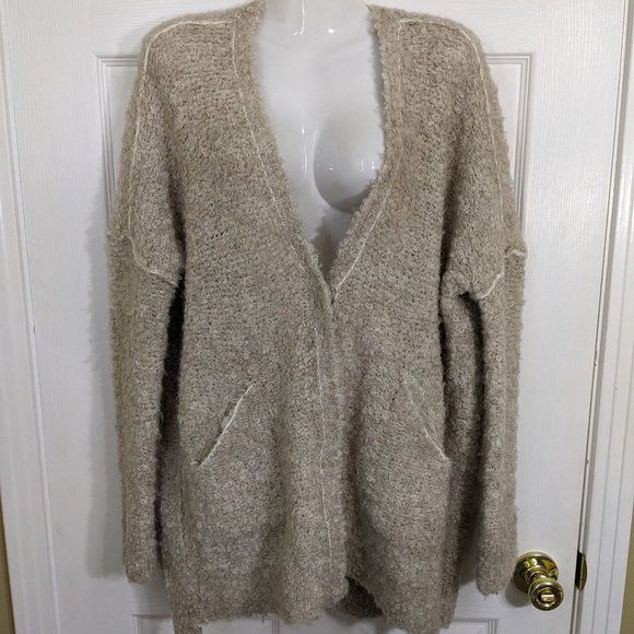 Free People Tan Beige Boucle Alpaca Blend Oversized Snap-Front Sweater - size XS - Picture 2 of 15